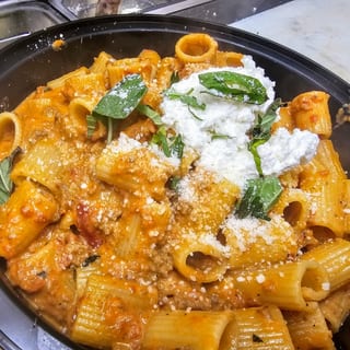 Rigatoni Bolognese